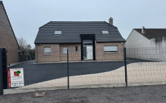 Entr�e de maison en Alv�ostar�, enrob� � chaud et Pav� la couture�