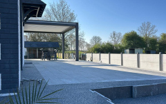 Terrasse en grs crame et Hydrostar