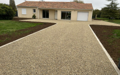Cour en Gravistar et Pav la couture