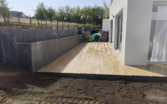 Terrasse  dallage sur plots, gr�s c�rame et ardoise