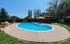 Plage de piscine en Hydrostar�