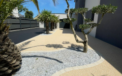 Cour en enrob� � chaud et Hydrostar�
