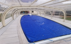 Plage de piscine en dallage sur plots